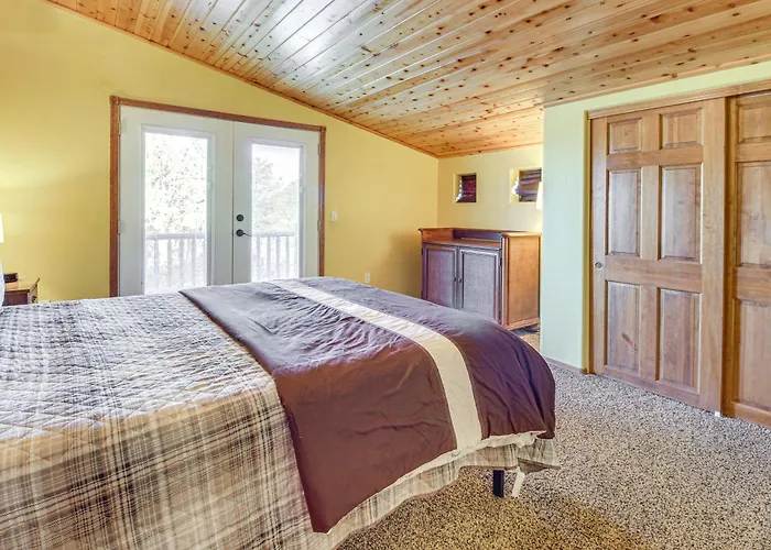 Holiday home Close To Golf & Hiking: Show Family